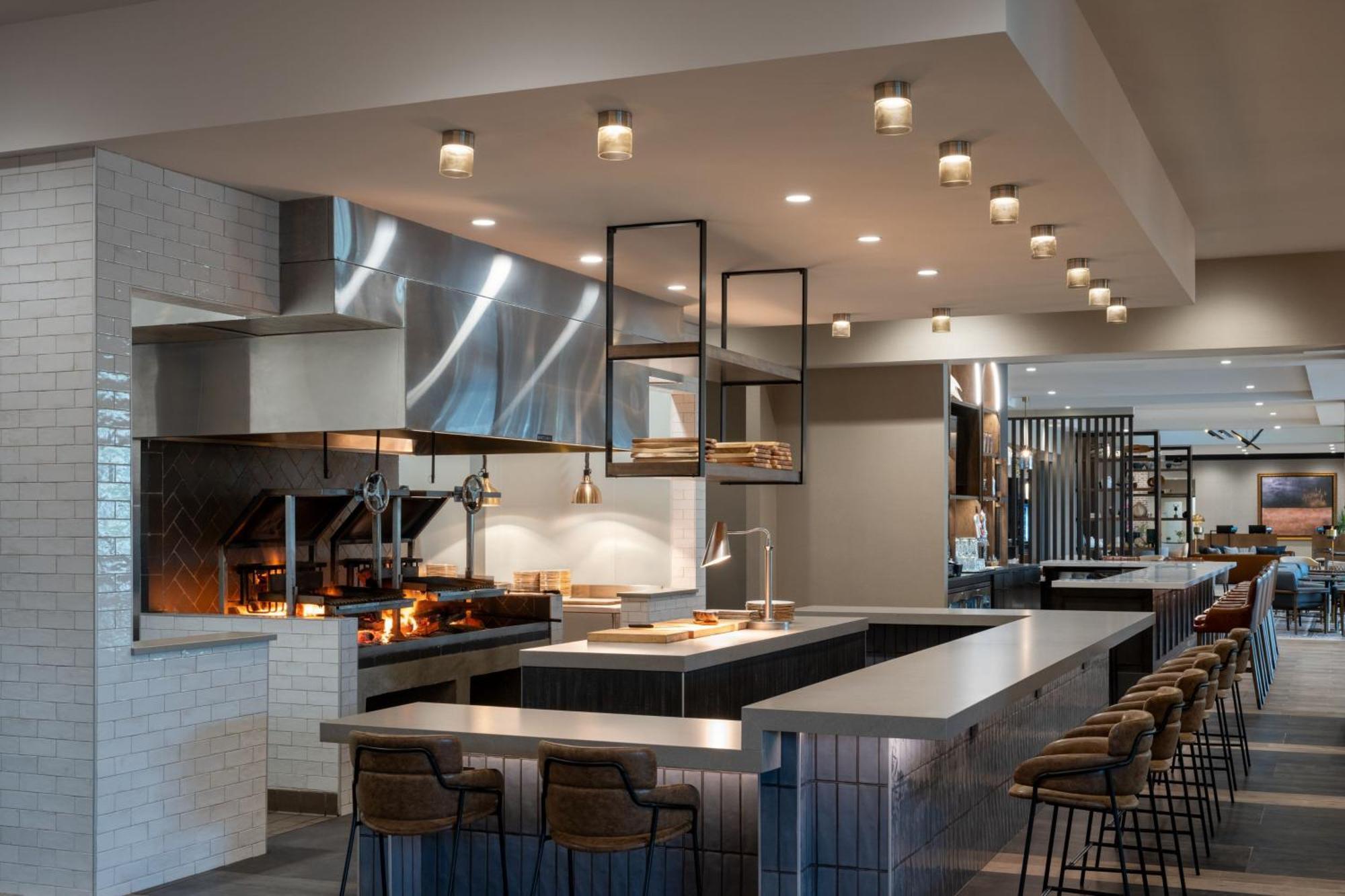 Delta Hotels By Marriott Wichita Falls Convention Center 外观 照片